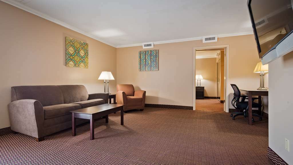 Best Western Valley Plaza Inn Midland Room photo